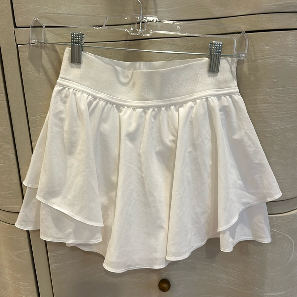 Lululemon skort - white size 4